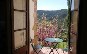 CAL TÒFONES, 1er 1a. Apartament turístic a Borredà, 08619-Barcelona